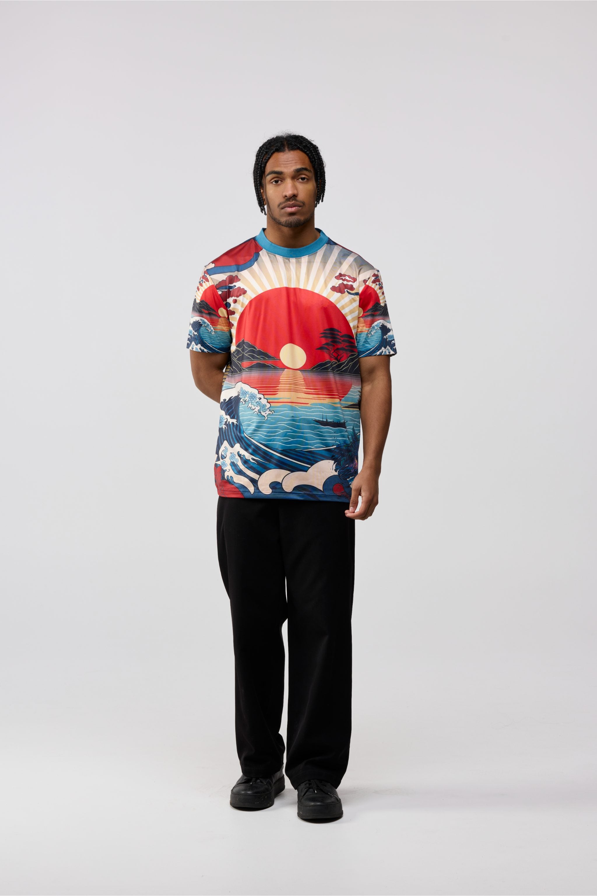 Men’s Pacific Aura printed short sleeve crewneck – front view